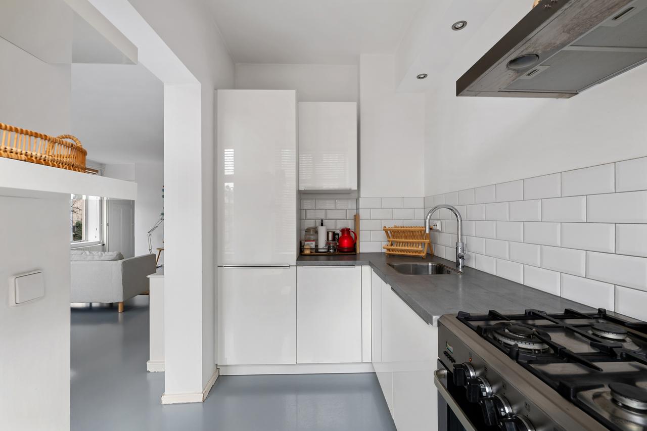 Licht hoekappartement aan Witte de Withstraat - Afbeelding 16