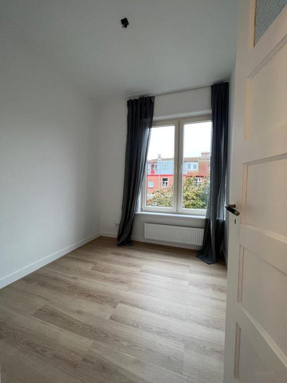 77 m² Ground-Floor Apartment with Garden in Groningen - Image 7