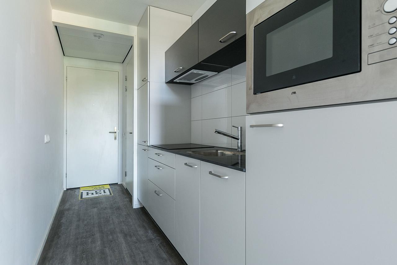 45 m² studio tegenover station Leeuwarden - Afbeelding 6