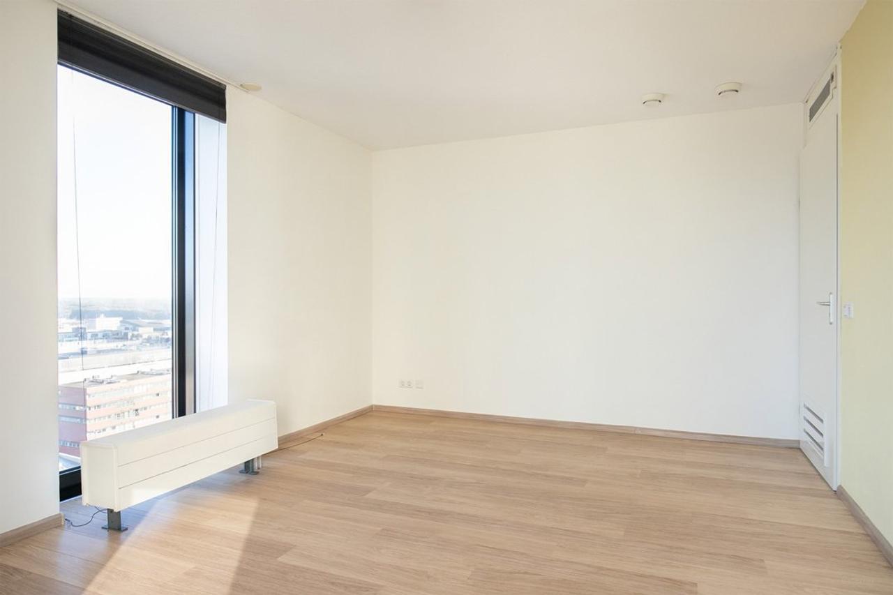 124 m² Apartment with Weerwater Views - Image 9