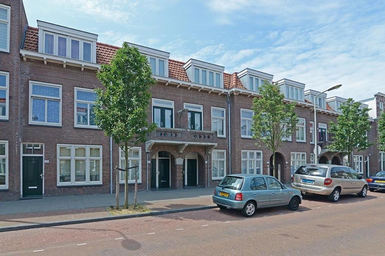 130 m² bovenwoning met 4 slaapkamers - Afbeelding 2