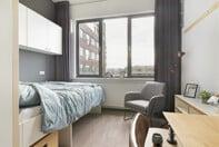 Furnished 31 m² Studio in Bijlmer Oost - Image 2