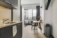 Furnished 31 m² Studio in Bijlmer Oost - Image 4
