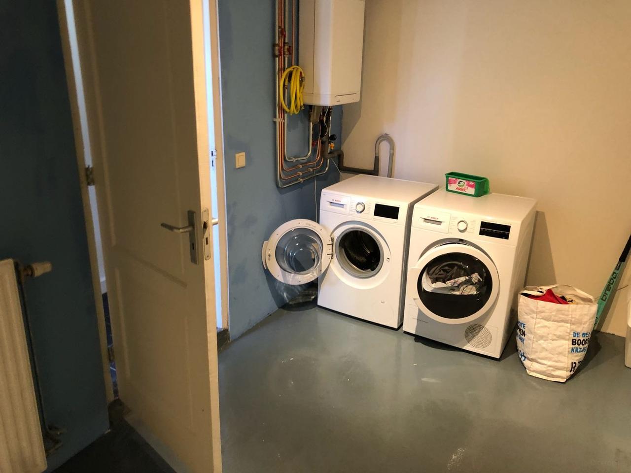 2-Bedroom Apartment with Balcony in Eindhoven - Image 14