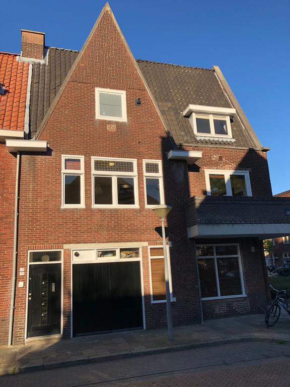 2-Bedroom Apartment with Balcony in Eindhoven - Image 15