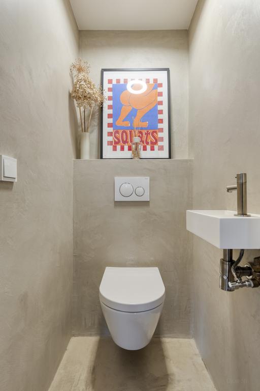 Furnished apartment in De Pijp - Image 4