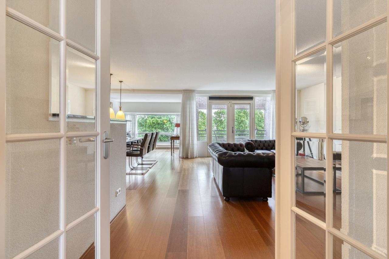 111 m² Furnished Apartment with Balcony - Image 1