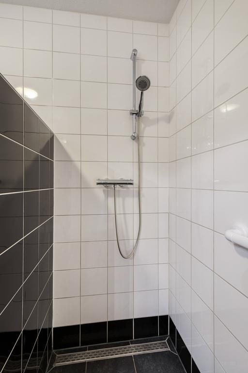 111 m² Furnished Apartment with Balcony - Image 20