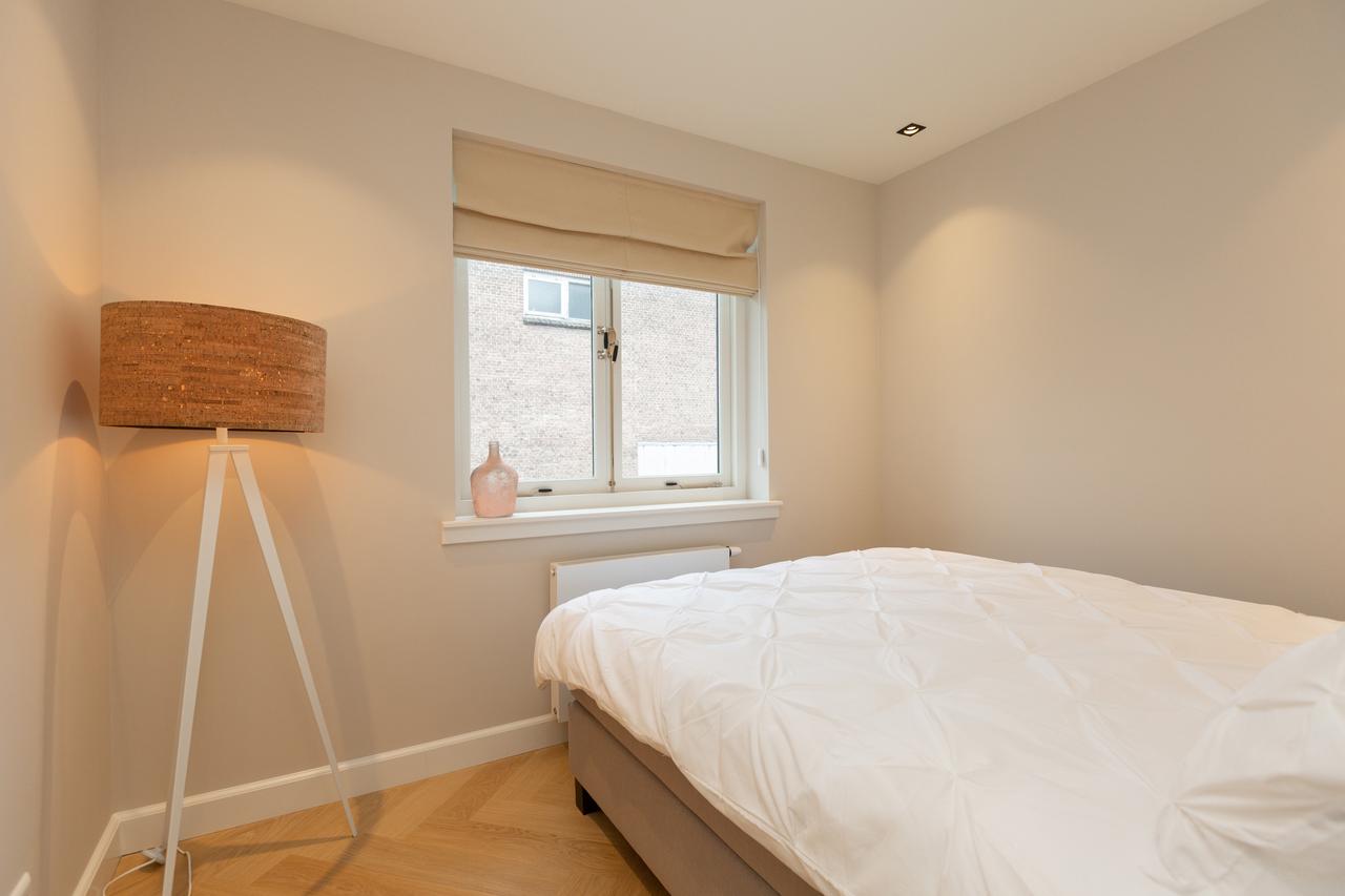 Furnished 1-Bedroom Apartment in Kortenbos - Image 19