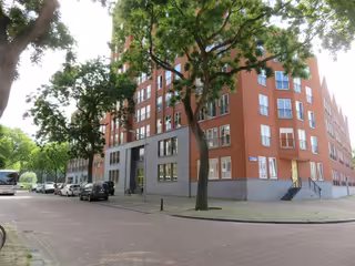 143 m² appartement met parkeerplaats