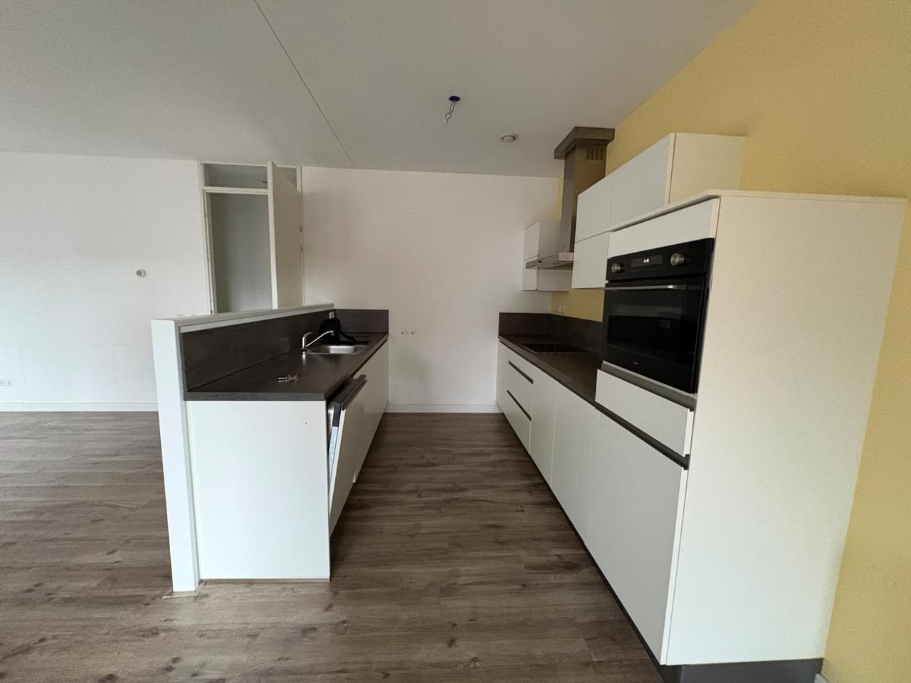 143 m² appartement met parkeerplaats - Afbeelding 5