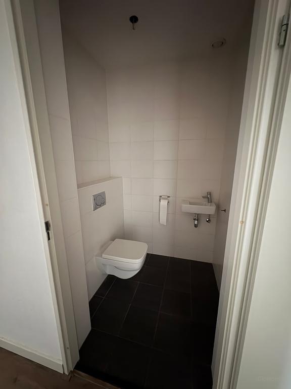 143 m² appartement met parkeerplaats - Afbeelding 8