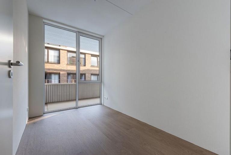 Apartment with Parking in Maastricht - Image 9
