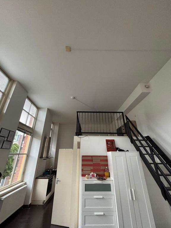 Apartment with sleeping loft in central Groningen - Image 9