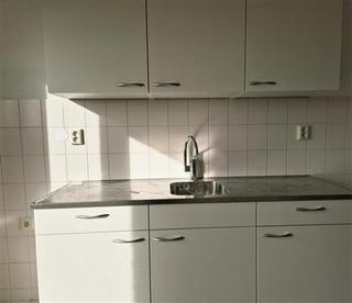 Direct beschikbaar: 3-kamerappartement Tarwewijk - Afbeelding 8