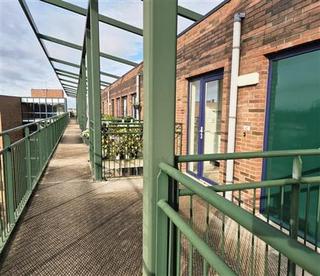 Direct beschikbaar: 3-kamerappartement Tarwewijk - Afbeelding 11
