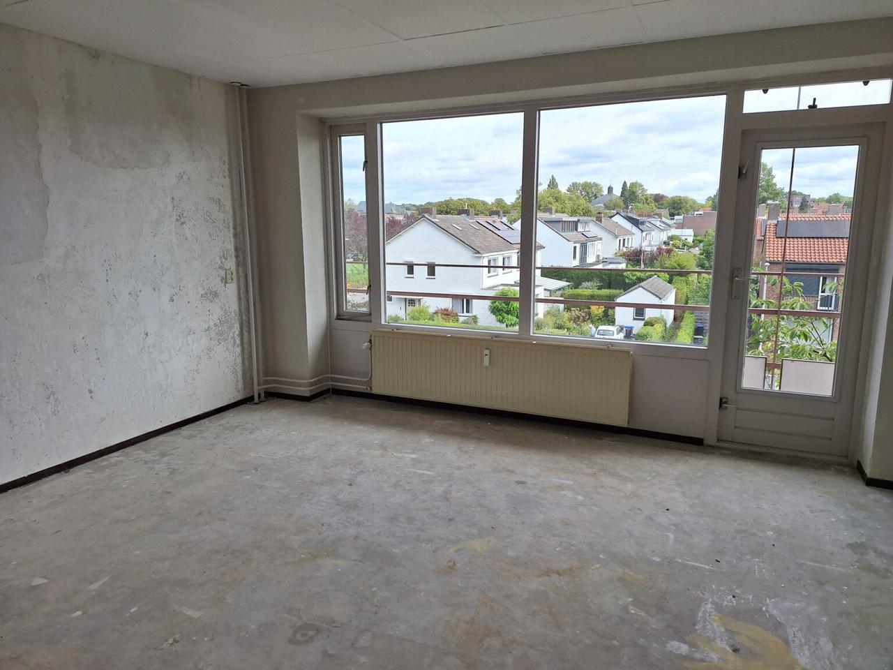 Nieuw keukenblok en breed balkon in Heerlen - Afbeelding 5