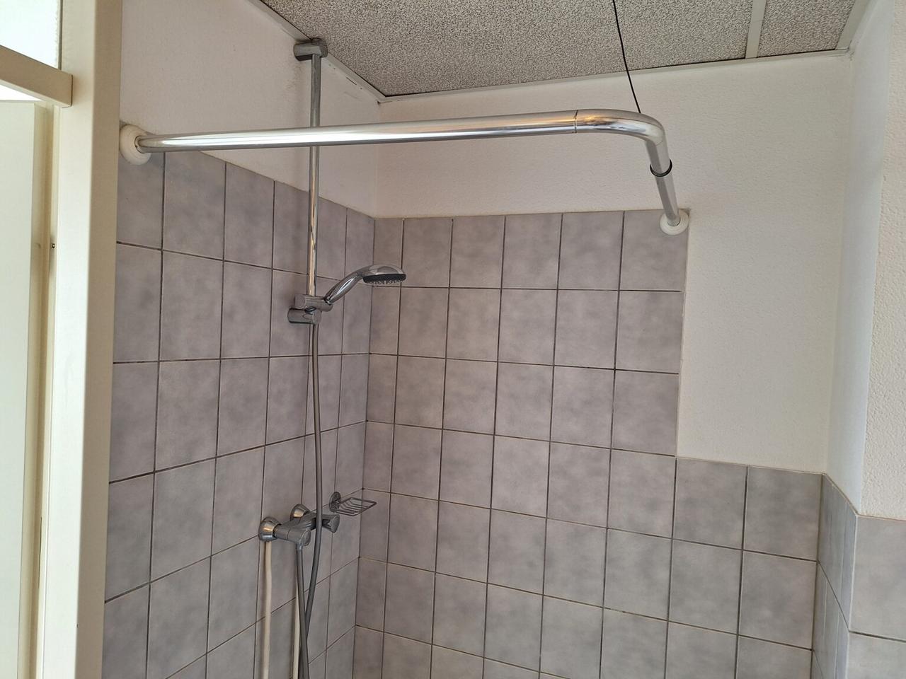 Nieuw keukenblok en breed balkon in Heerlen - Afbeelding 14