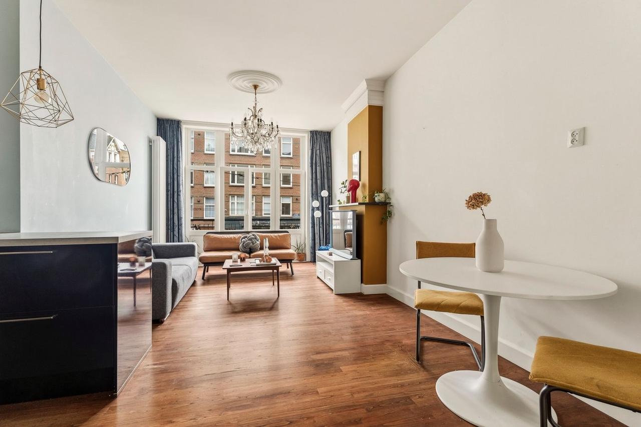 Twee balkons in De Baarsjes, 74 m² - Afbeelding 3