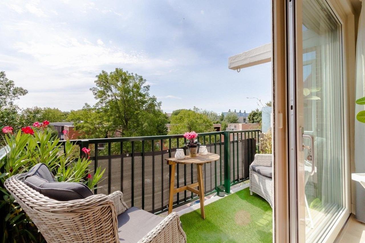 Furnished apartment with two balconies - Image 6
