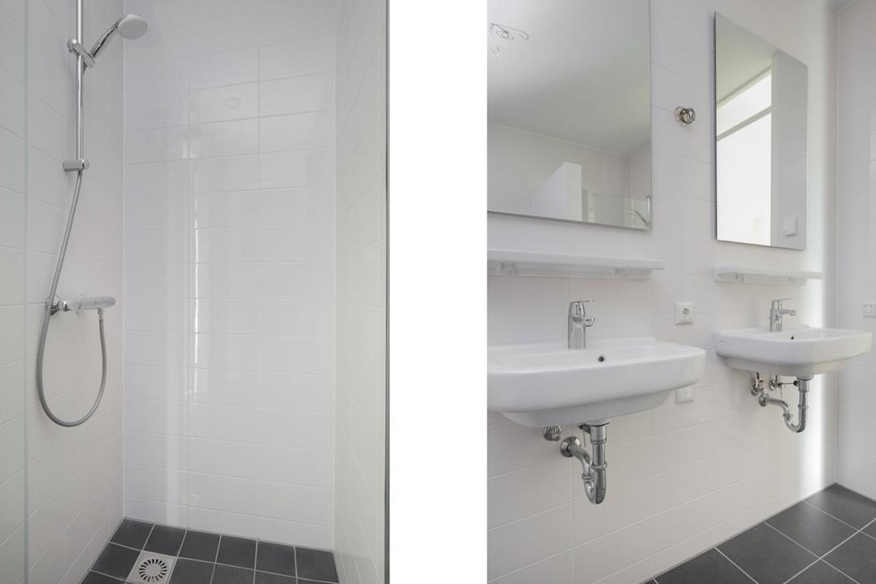 Gas-free 2-bedroom apartment with balcony in Hoorn - Image 8