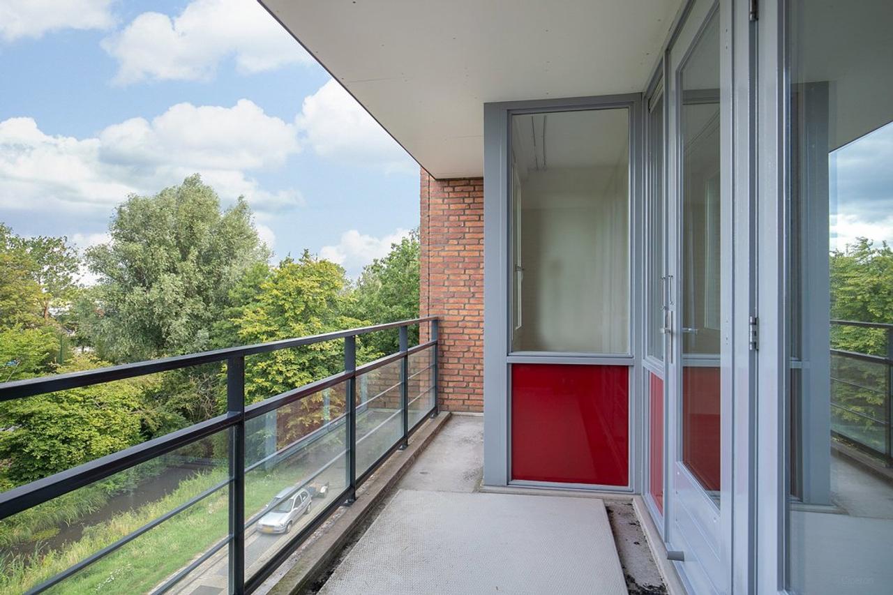 84 m² apartment with balcony and garage - Image 17