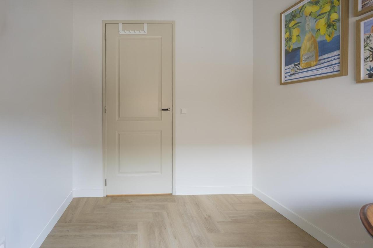 Gemeubileerd 3-kamerappartement met tuin - Afbeelding 25