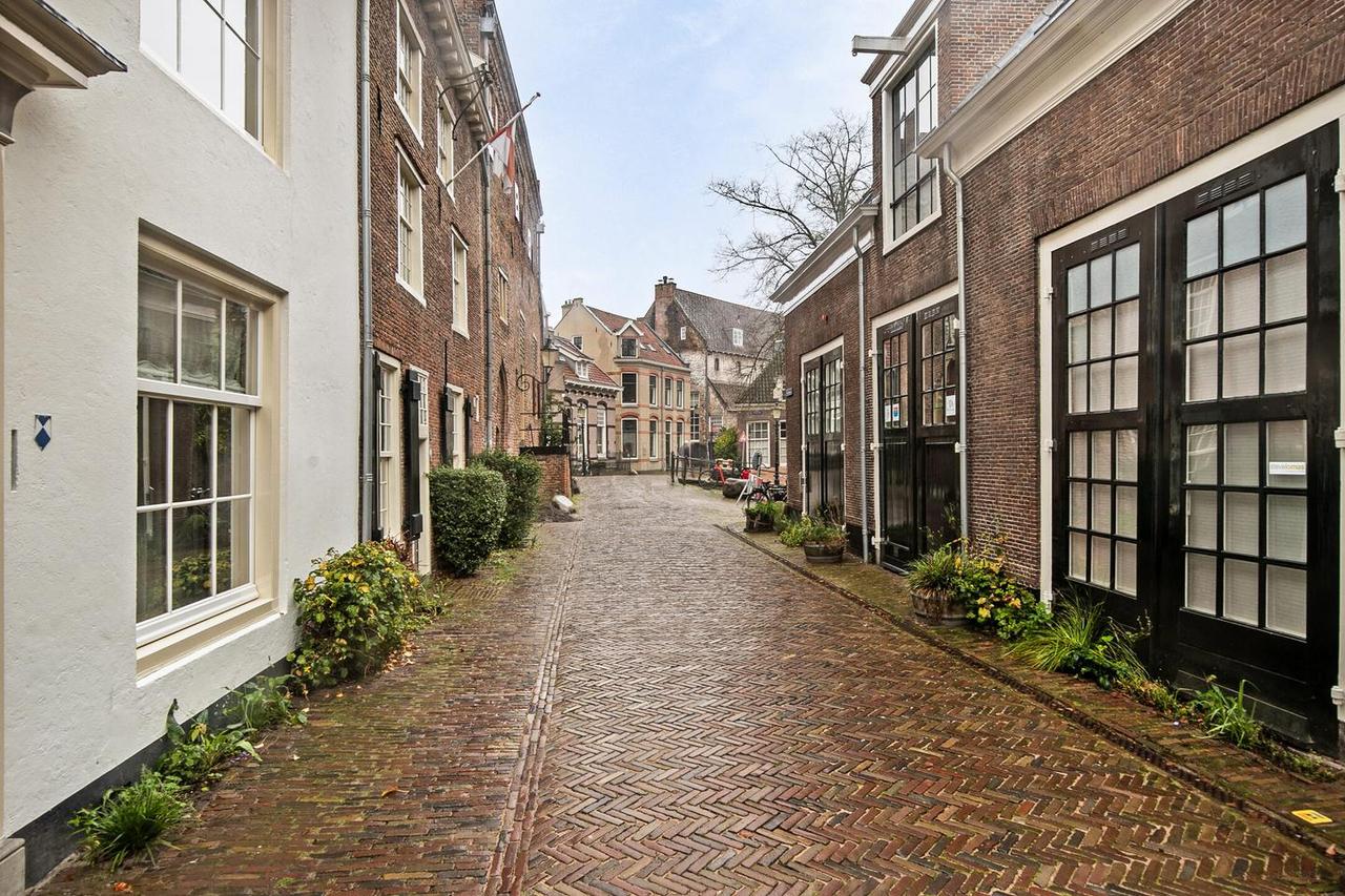 Gemeubileerd 3-kamerappartement met tuin - Afbeelding 35
