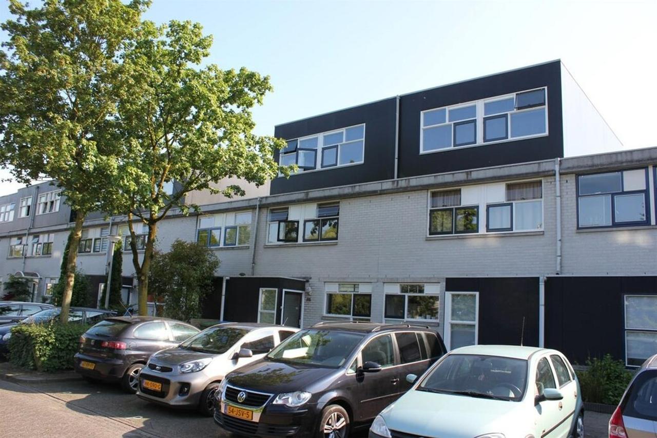 2 kamers nabij station Schothorst - Afbeelding 1