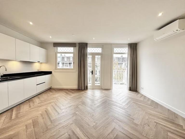 42 m² Rooftop Terrace in Amsterdam Oud-West - Image 5