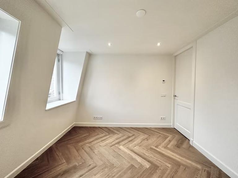 42 m² Rooftop Terrace in Amsterdam Oud-West - Image 11