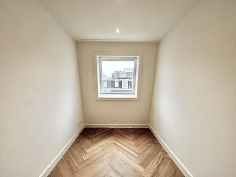 42 m² Rooftop Terrace in Amsterdam Oud-West - Image 12
