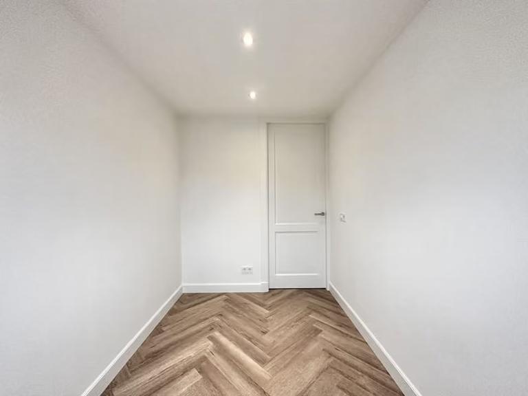 42 m² Rooftop Terrace in Amsterdam Oud-West - Image 13