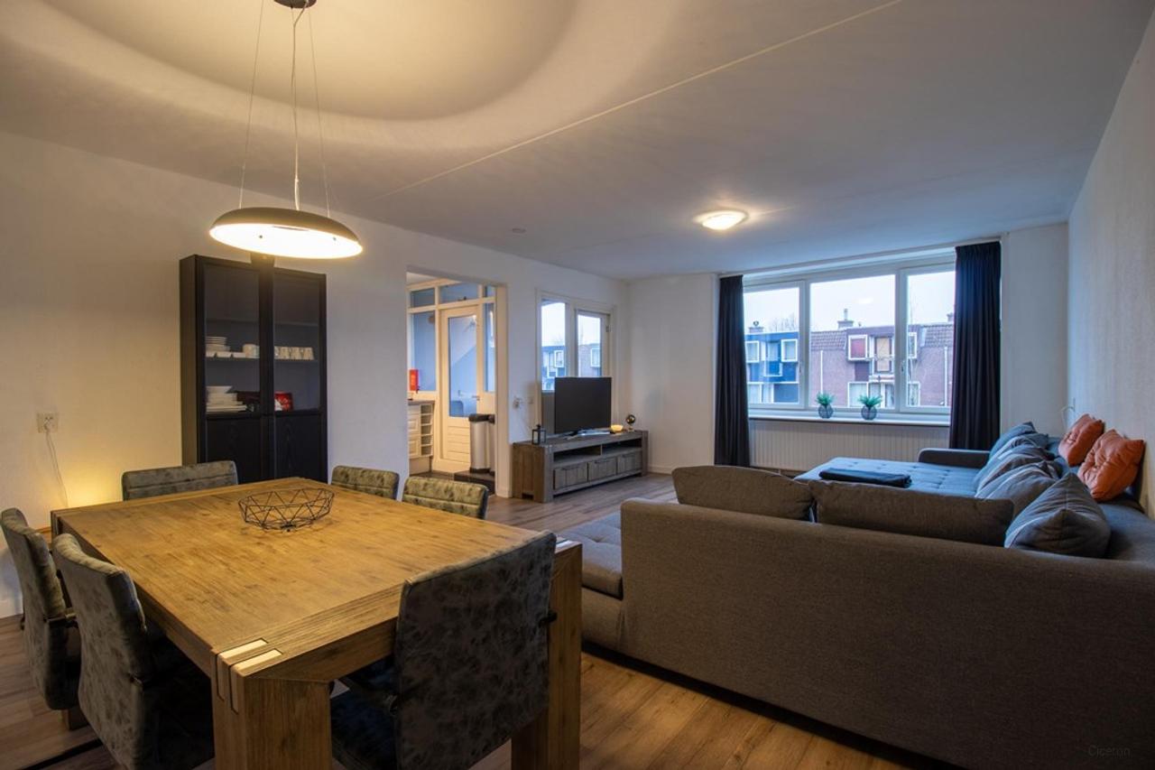 115 m² Furnished Apartment in Almere - Image 4