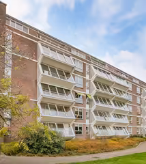 92 m² apartment with loggia in Randwyck