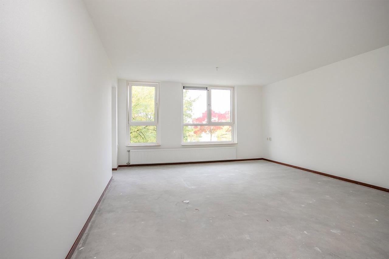 92 m² apartment with loggia in Randwyck - Image 3