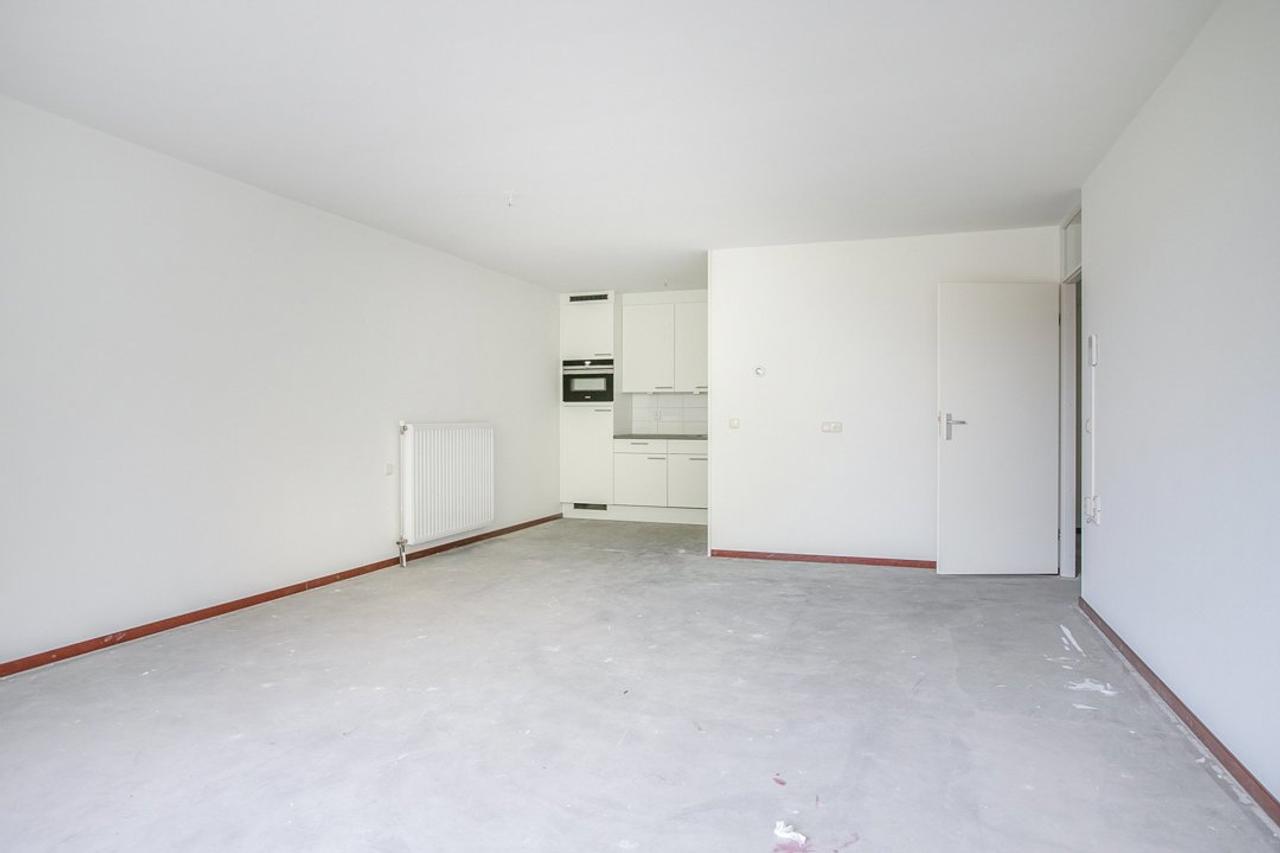 92 m² apartment with loggia in Randwyck - Image 4