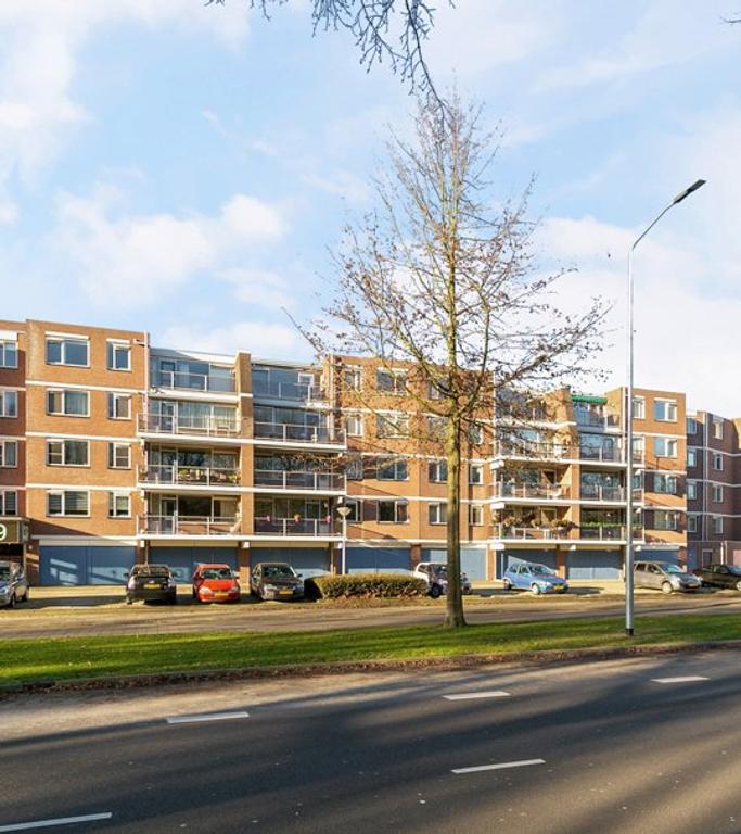 83 m² Apartment with Balcony in Eindhoven - Image 13