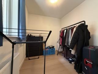 Renovated 2-Bedroom Apartment in Kamperpoort - Image 11
