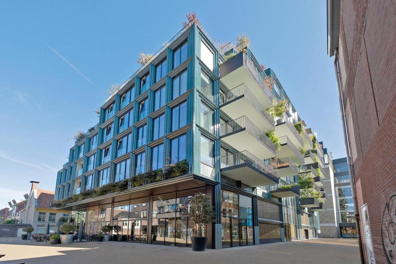 Sunny 17 m² terrace in central Groningen - Image 2