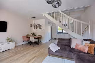 Furnished family home with garden