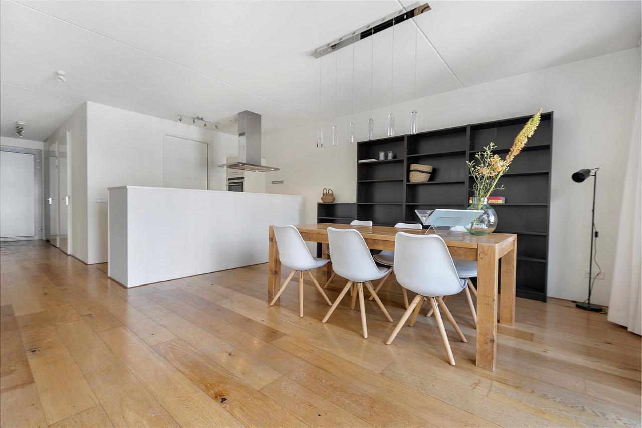 Gemeubileerd 2-slaapkamerappartement met balkon - Afbeelding 4