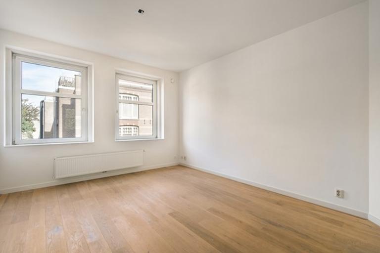 76 m² appartement met balkon in Oud-Zuid - Afbeelding 5