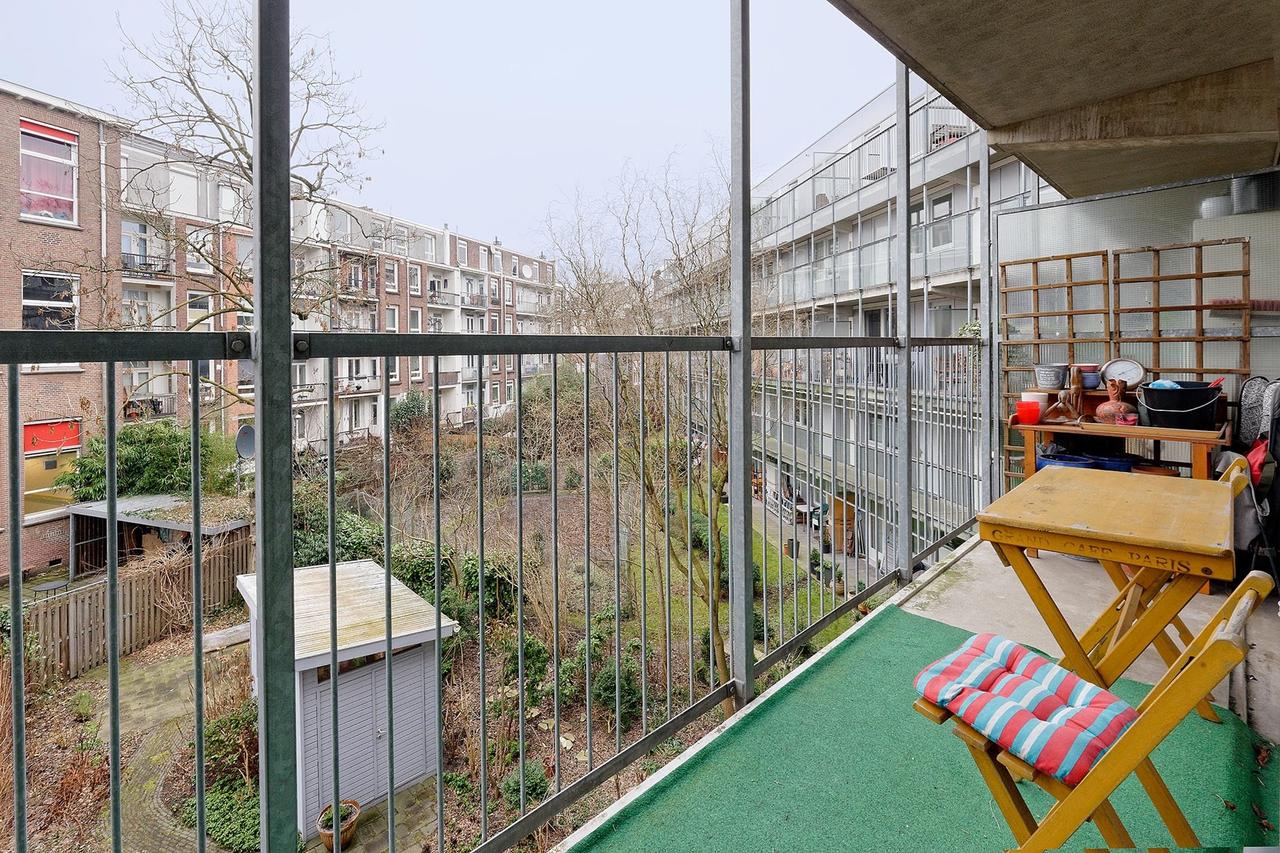 Furnished 2-Bedroom Apartment with Balcony - Image 4