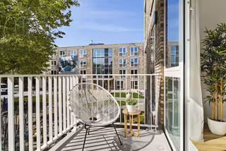 Studio 50+ met terras in Watergraafsmeer