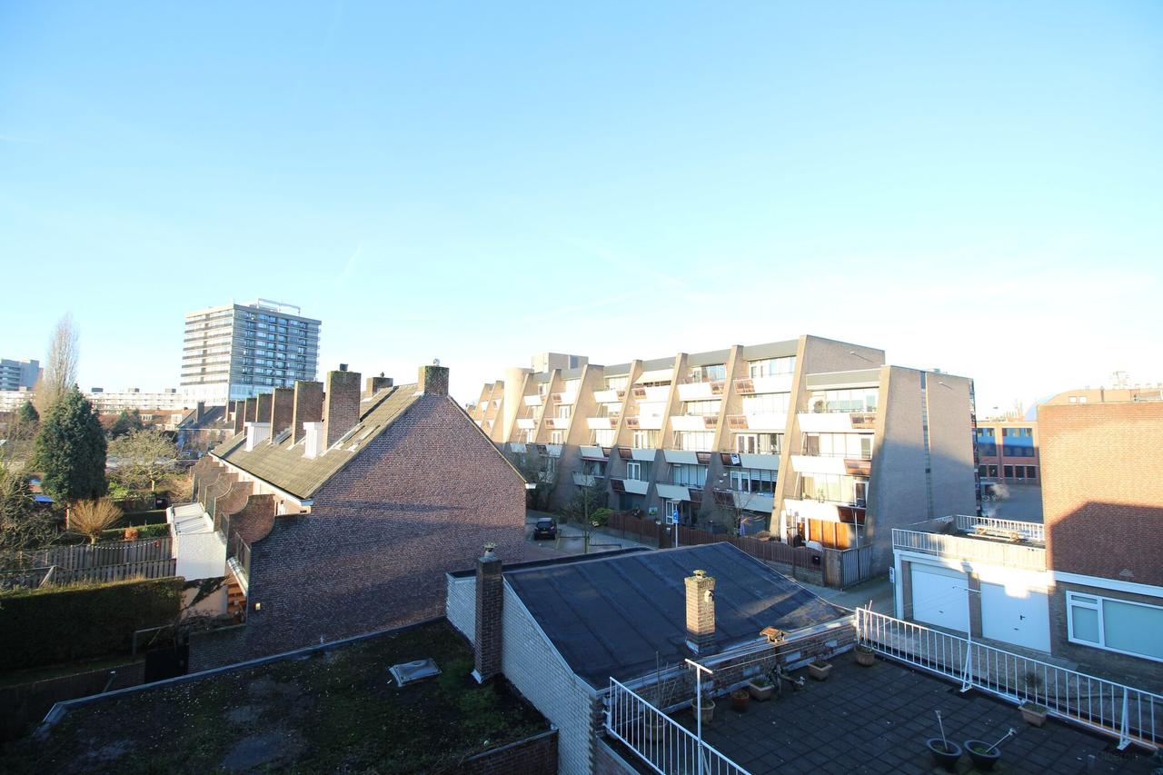 Furnished 3-Room Apartment in Burghplan - Image 9