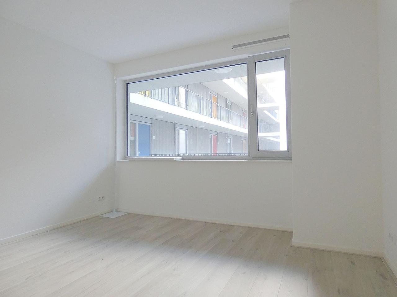 91 m² apartment with spacious balcony - Image 4