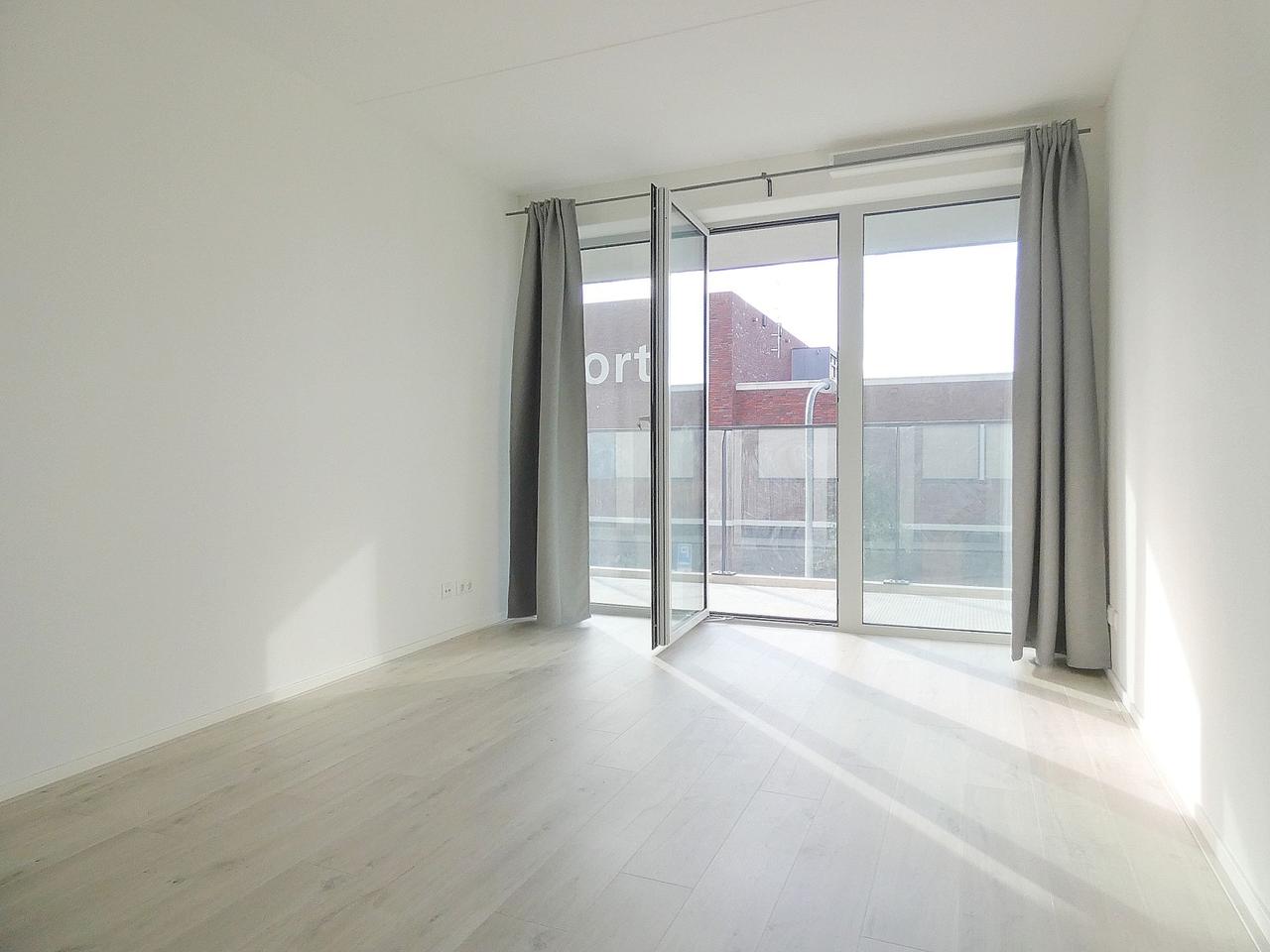 91 m² apartment with spacious balcony - Image 5