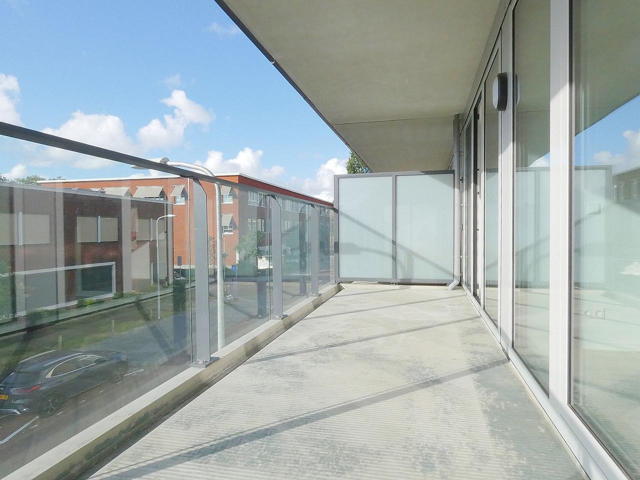 91 m² apartment with spacious balcony - Image 6
