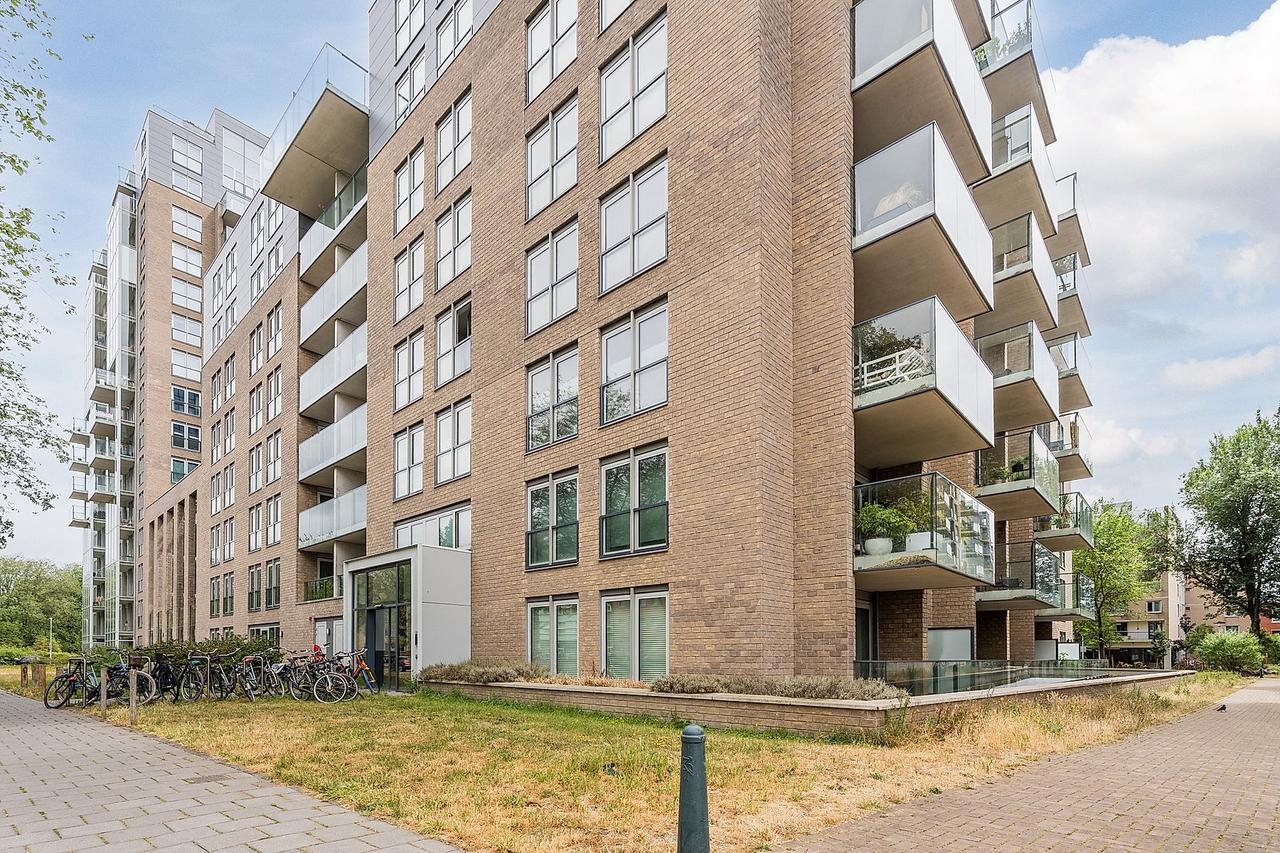 76 m² Apartment with Terrace and A+++ Rating - Image 1